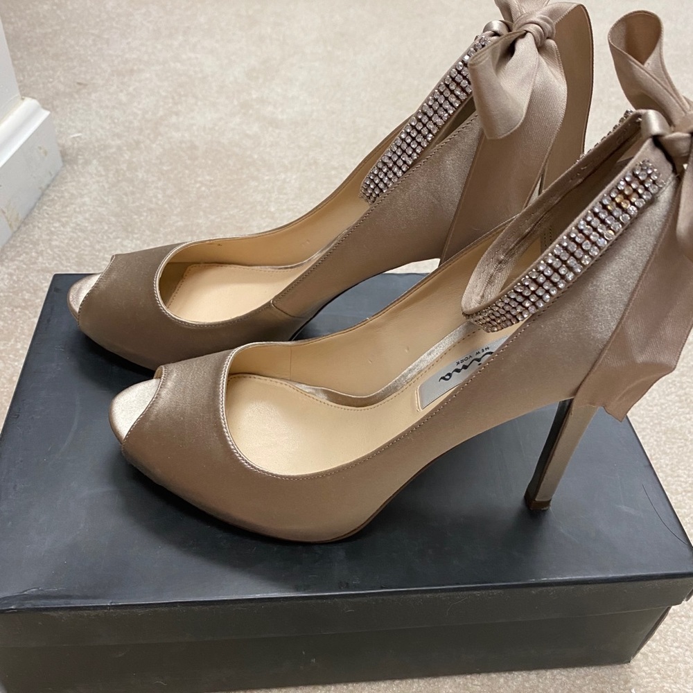 Nina Karen Heels